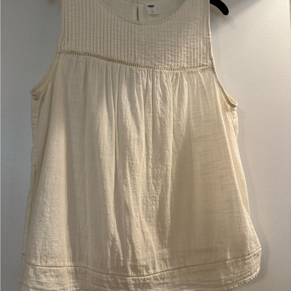 Old Navy Cream Sleeveless Pintuck Yoke Tank.
